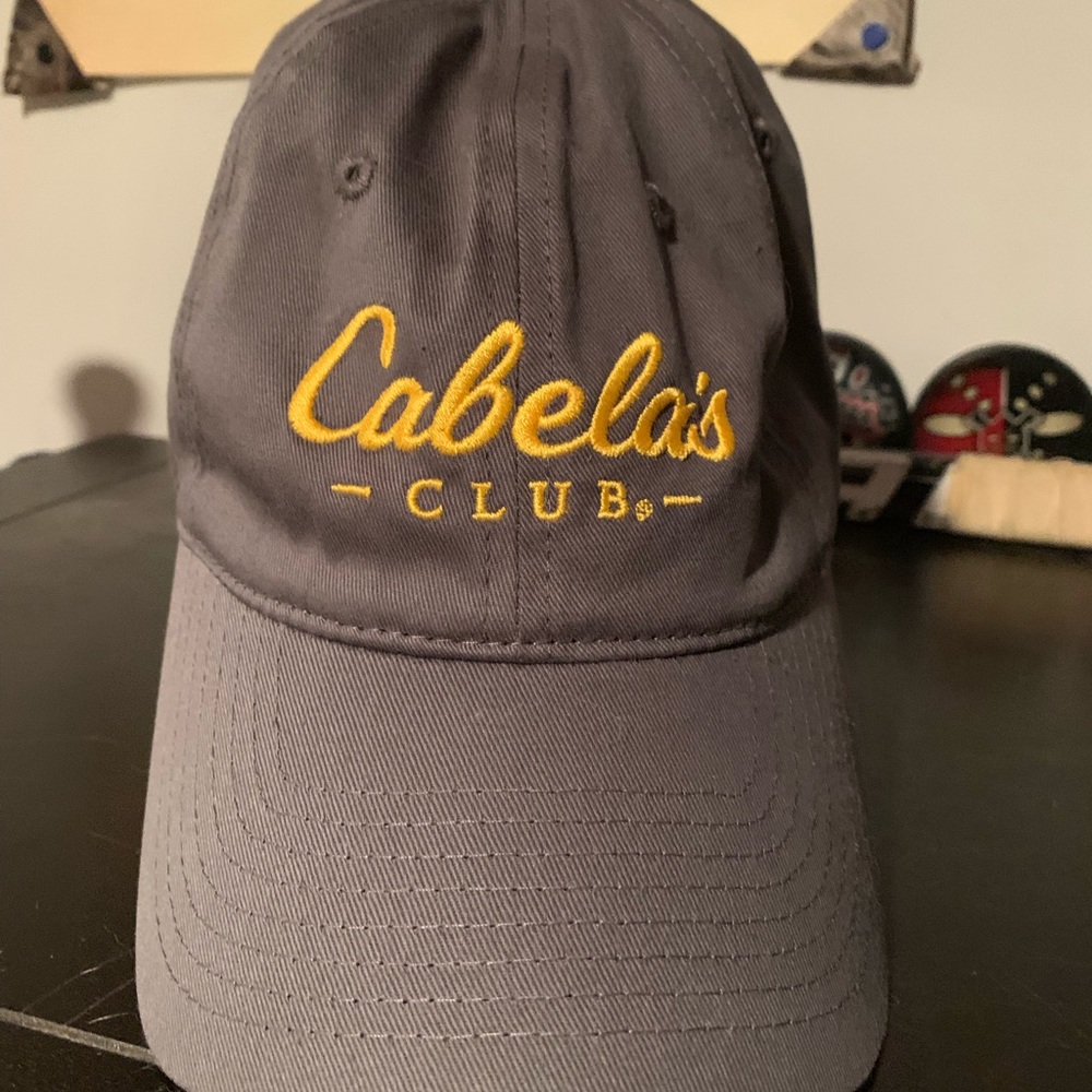 Cabela’s club hat